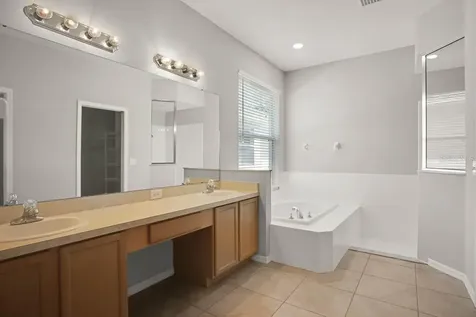 6009 Gannetdale Drive Lithia FL 33547
