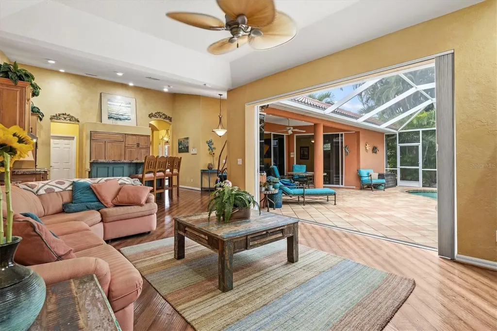 4860 Cedar Oak Way Sarasota FL 34233