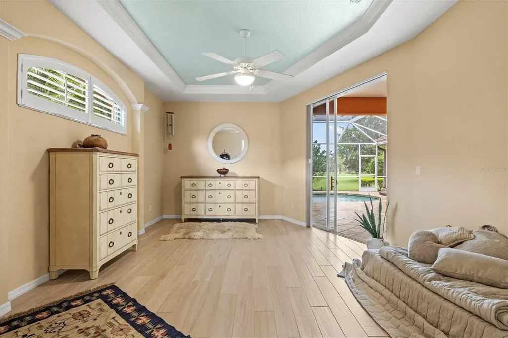 4860 Cedar Oak Way Sarasota FL 34233