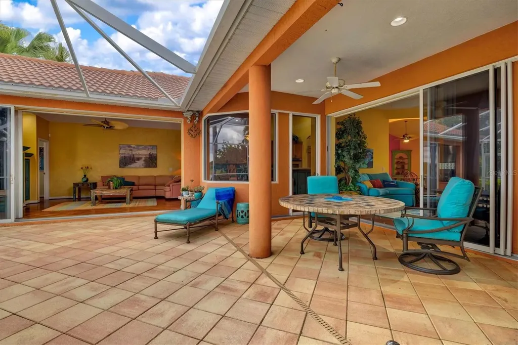 4860 Cedar Oak Way Sarasota FL 34233