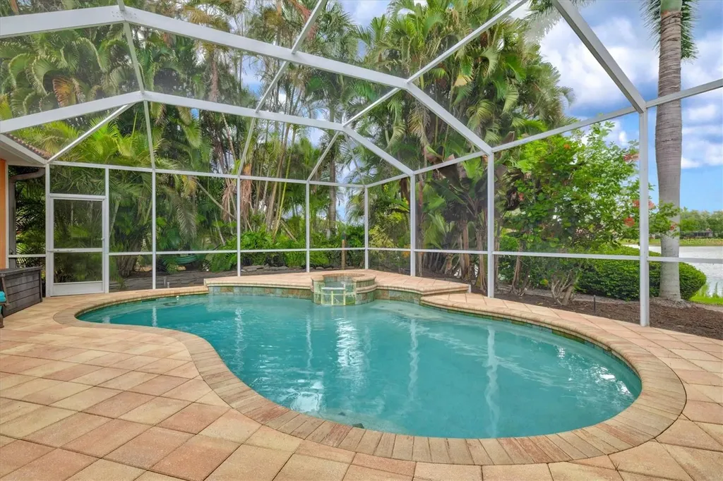 4860 Cedar Oak Way Sarasota FL 34233