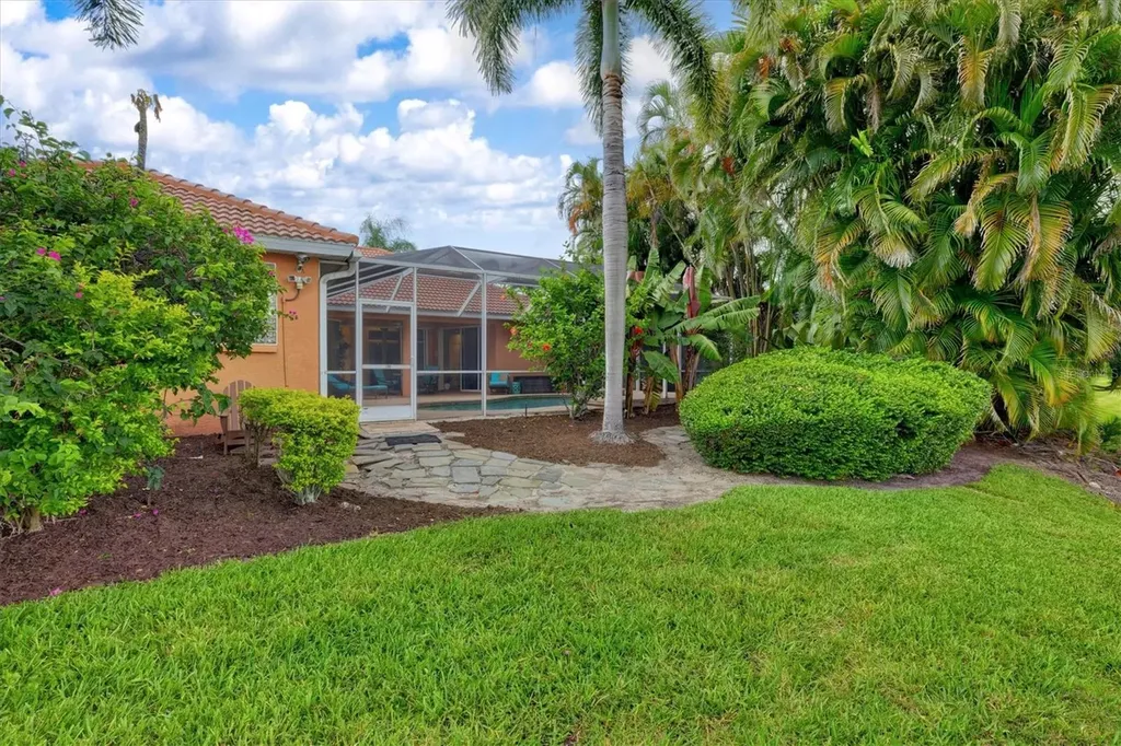 4860 Cedar Oak Way Sarasota FL 34233