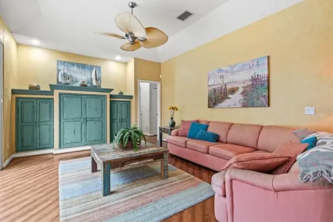 4860 Cedar Oak Way Sarasota FL 34233