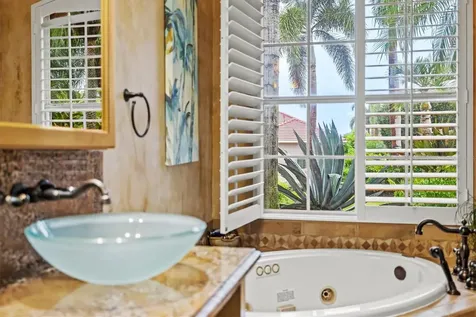 4860 Cedar Oak Way Sarasota FL 34233