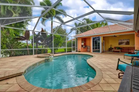 4860 Cedar Oak Way Sarasota FL 34233