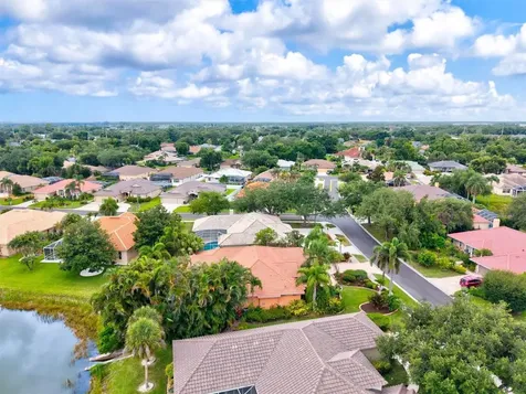 4860 Cedar Oak Way Sarasota FL 34233