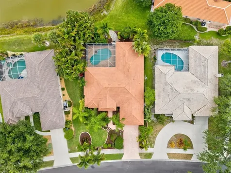 4860 Cedar Oak Way Sarasota FL 34233