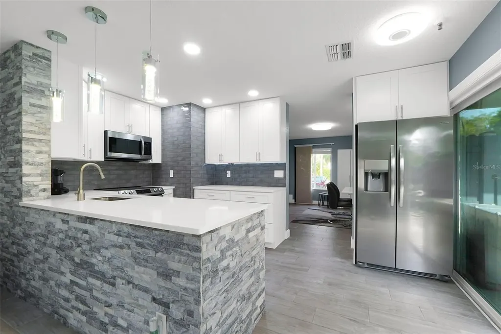 4101 Brigadoon Circle Clearwater FL 33759