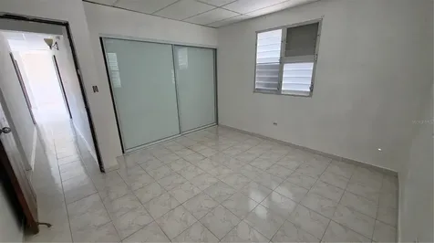 G-27 Calle 6 Bayamon PR 00956