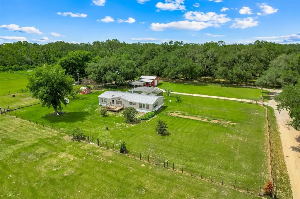 21301 Quail Hammock Lane Groveland FL 34736