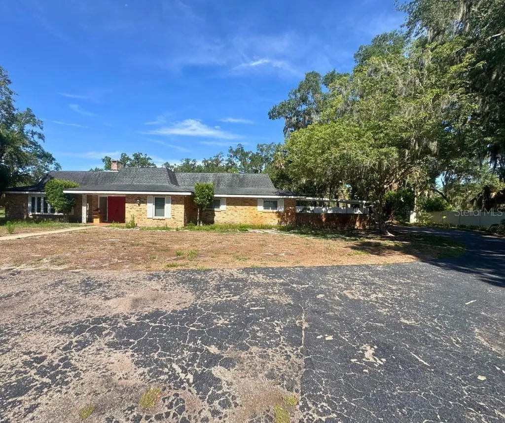 1505 N Arcadia Avenue Arcadia FL 34266