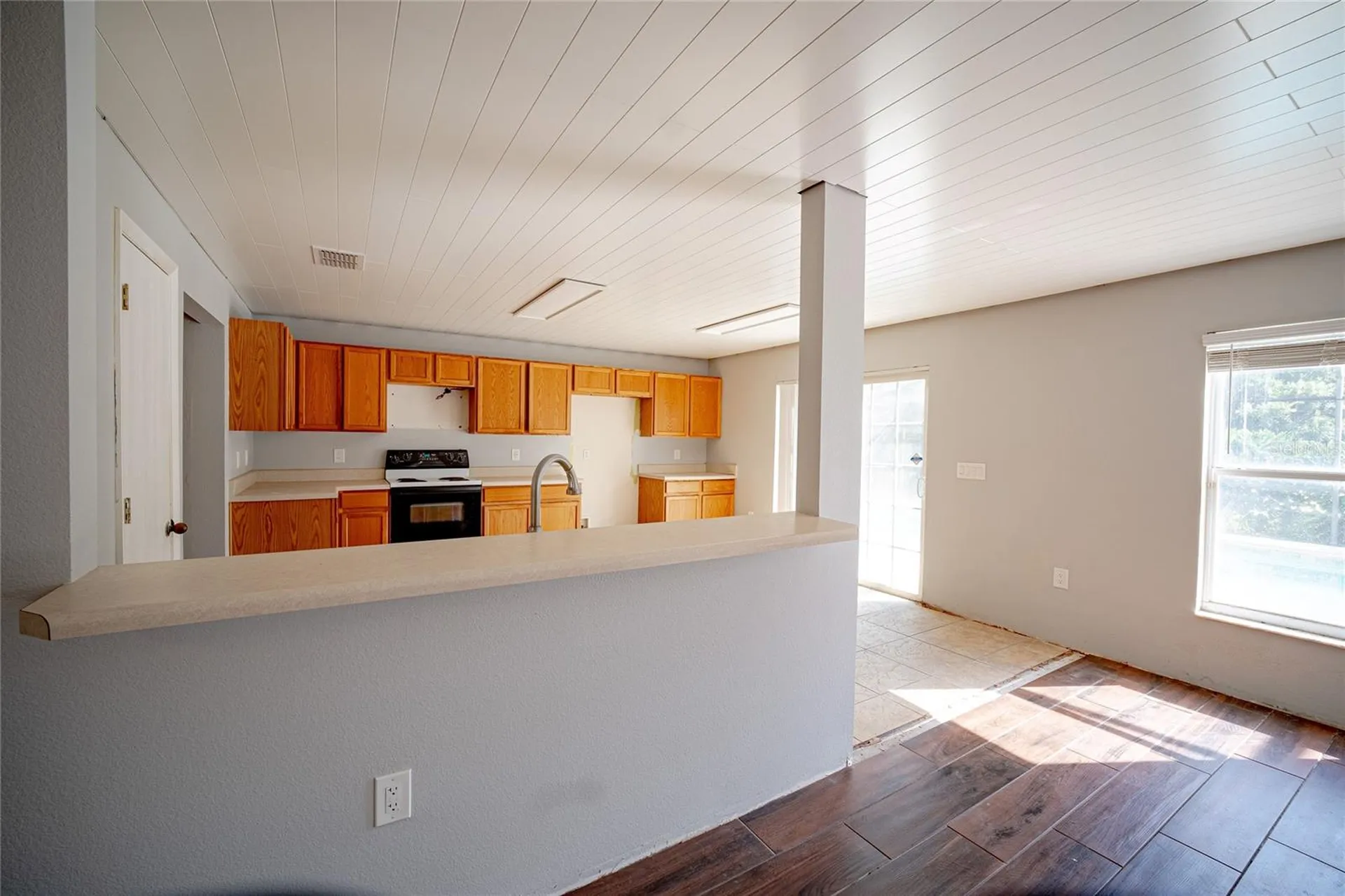 381 Augustine Court Oviedo FL 32765