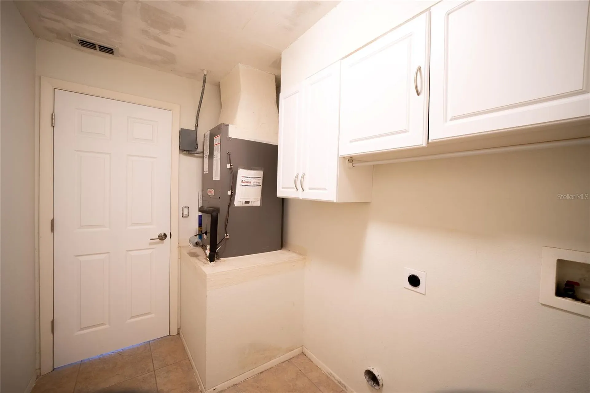 381 Augustine Court Oviedo FL 32765