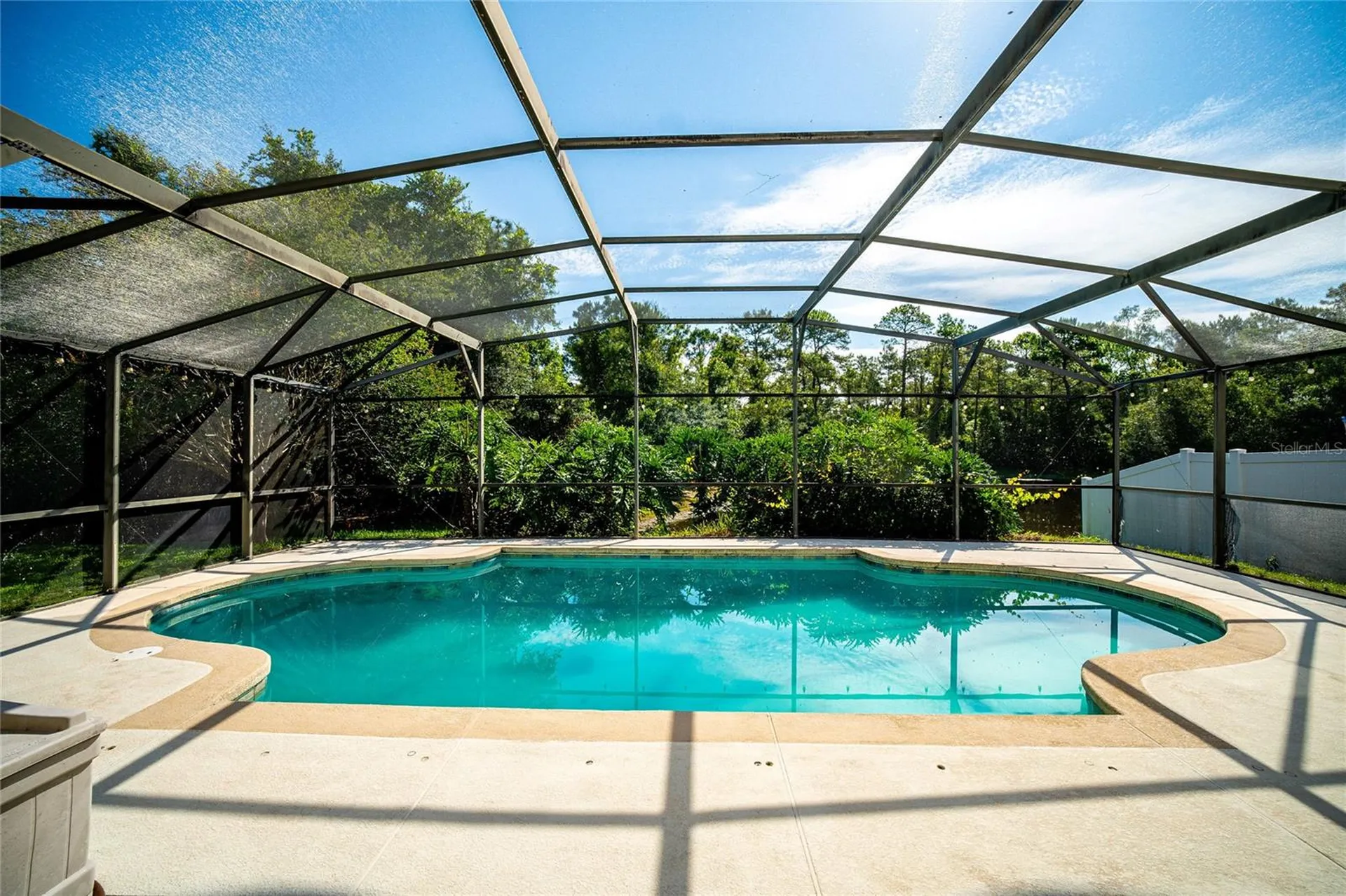 381 Augustine Court Oviedo FL 32765