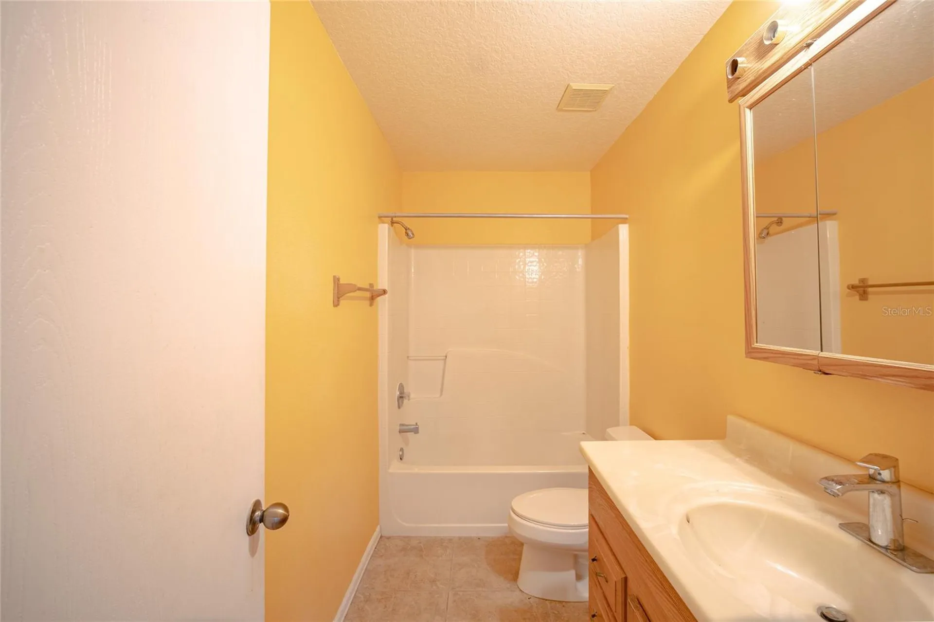 381 Augustine Court Oviedo FL 32765