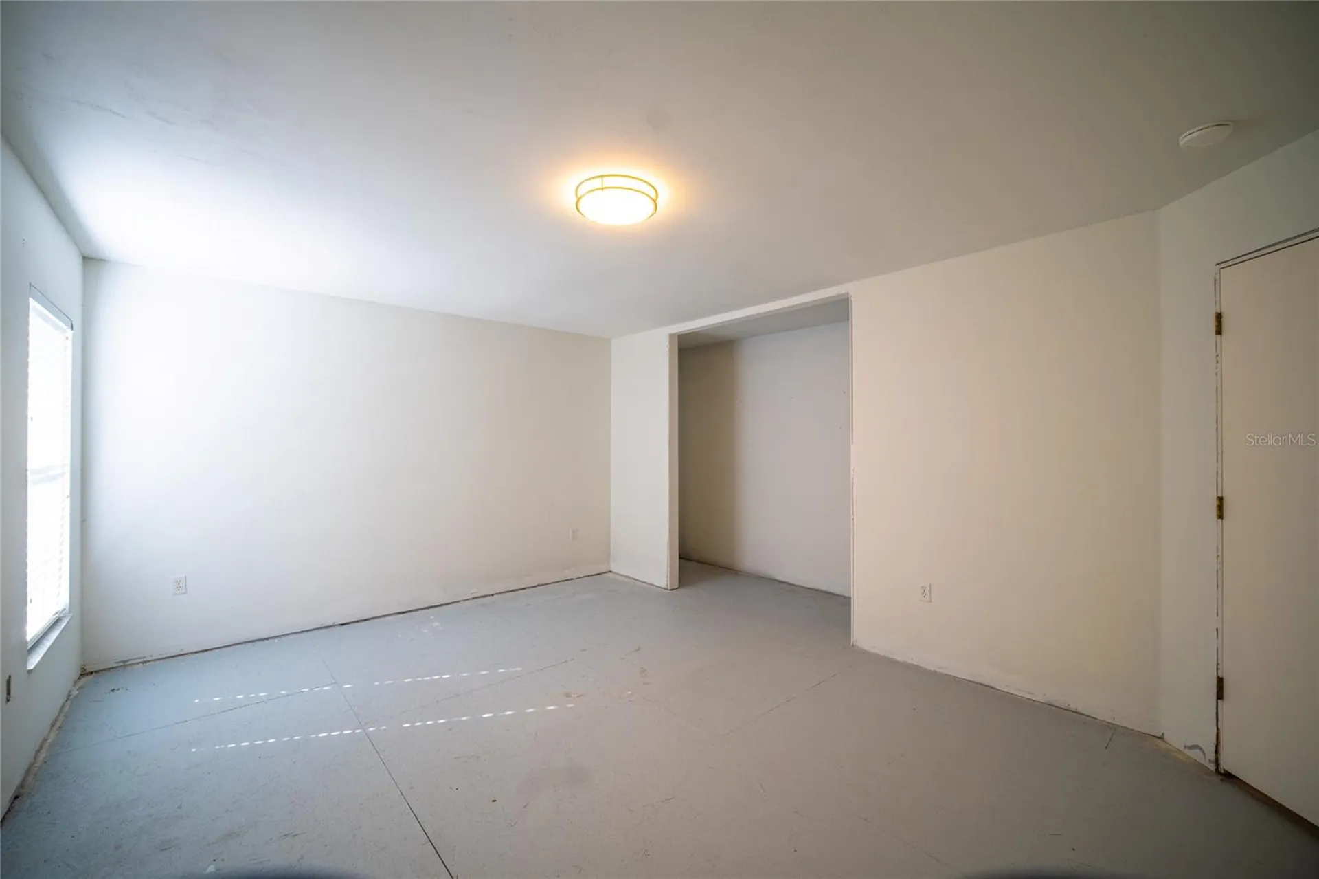 381 Augustine Court Oviedo FL 32765