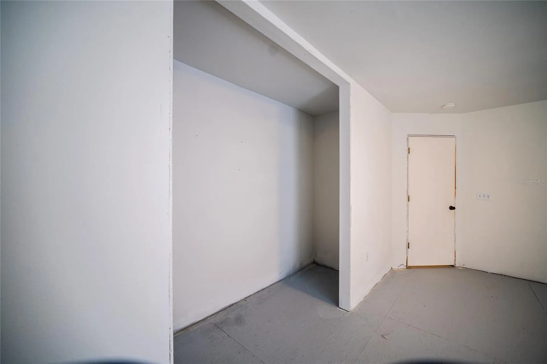 381 Augustine Court Oviedo FL 32765