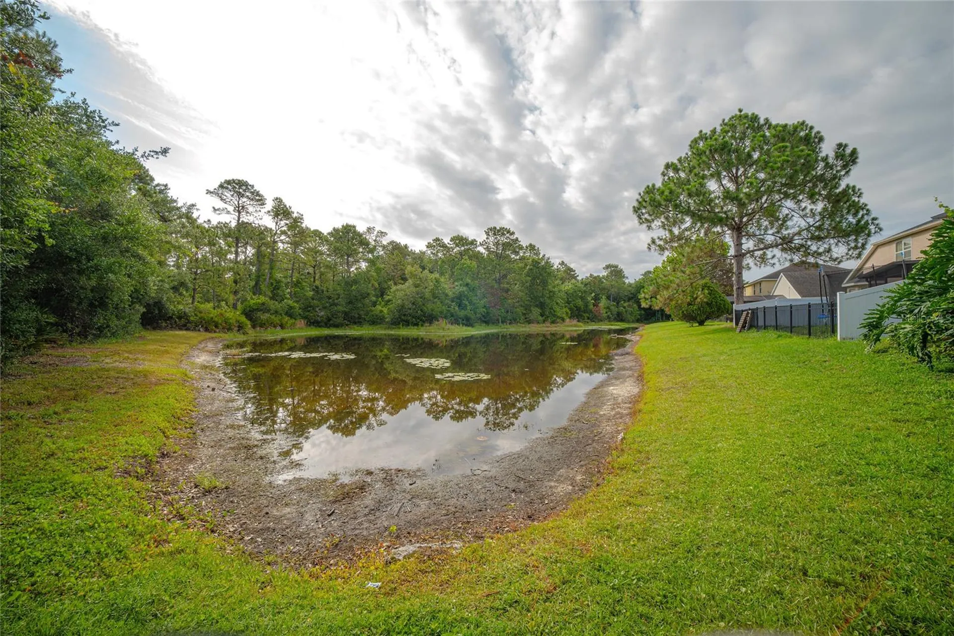 381 Augustine Court Oviedo FL 32765