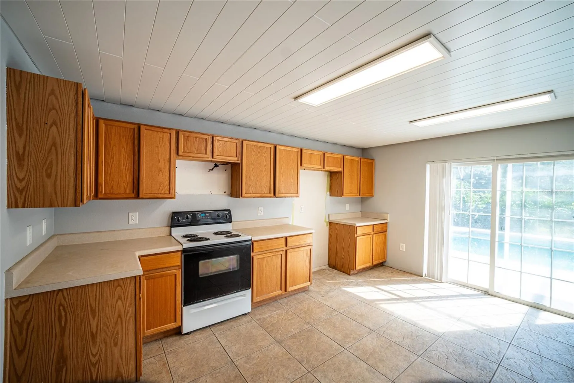 381 Augustine Court Oviedo FL 32765
