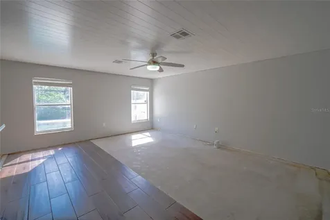 381 Augustine Court Oviedo FL 32765