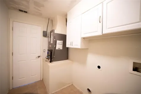 381 Augustine Court Oviedo FL 32765