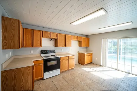 381 Augustine Court Oviedo FL 32765