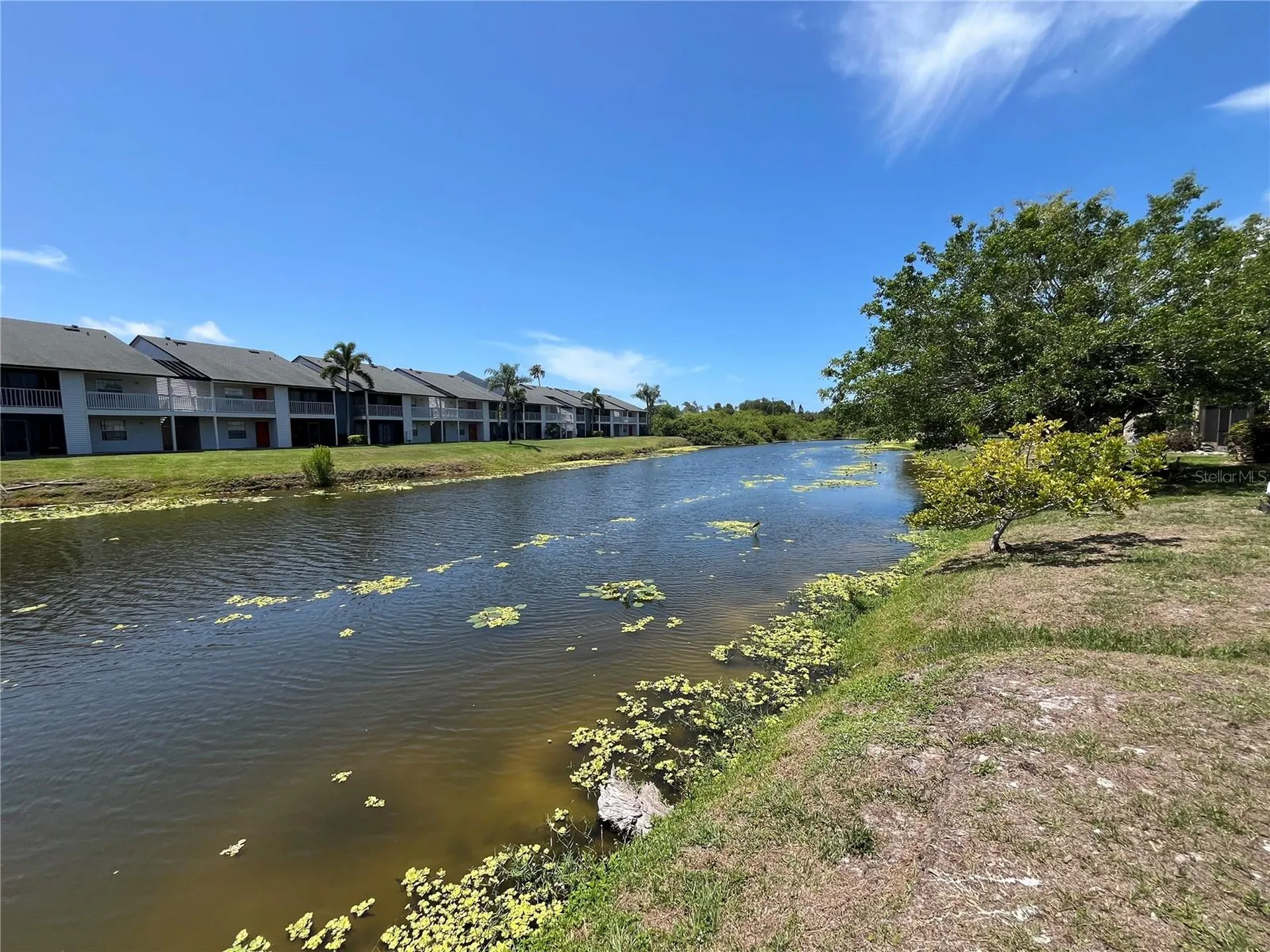 2632 Hidden Lake Dr N Sarasota FL 34237