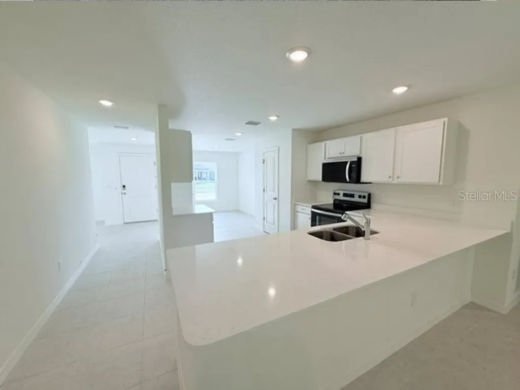 32 Kalamazoo Trail Palm Coast FL 32164
