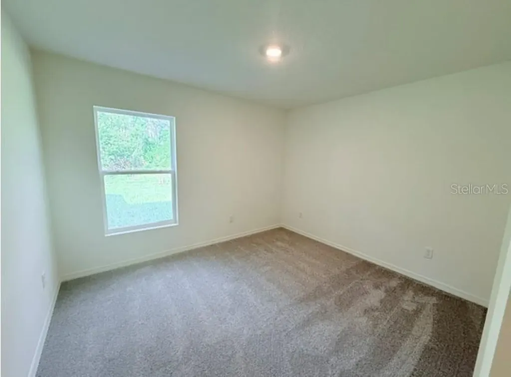 32 Kalamazoo Trail Palm Coast FL 32164