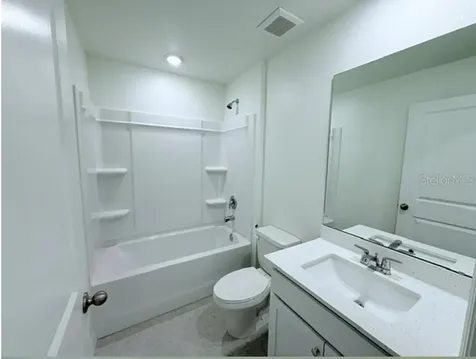 32 Kalamazoo Trail Palm Coast FL 32164