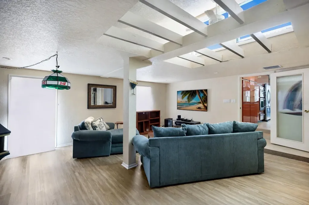 311 Magellan Drive Sarasota FL 34243