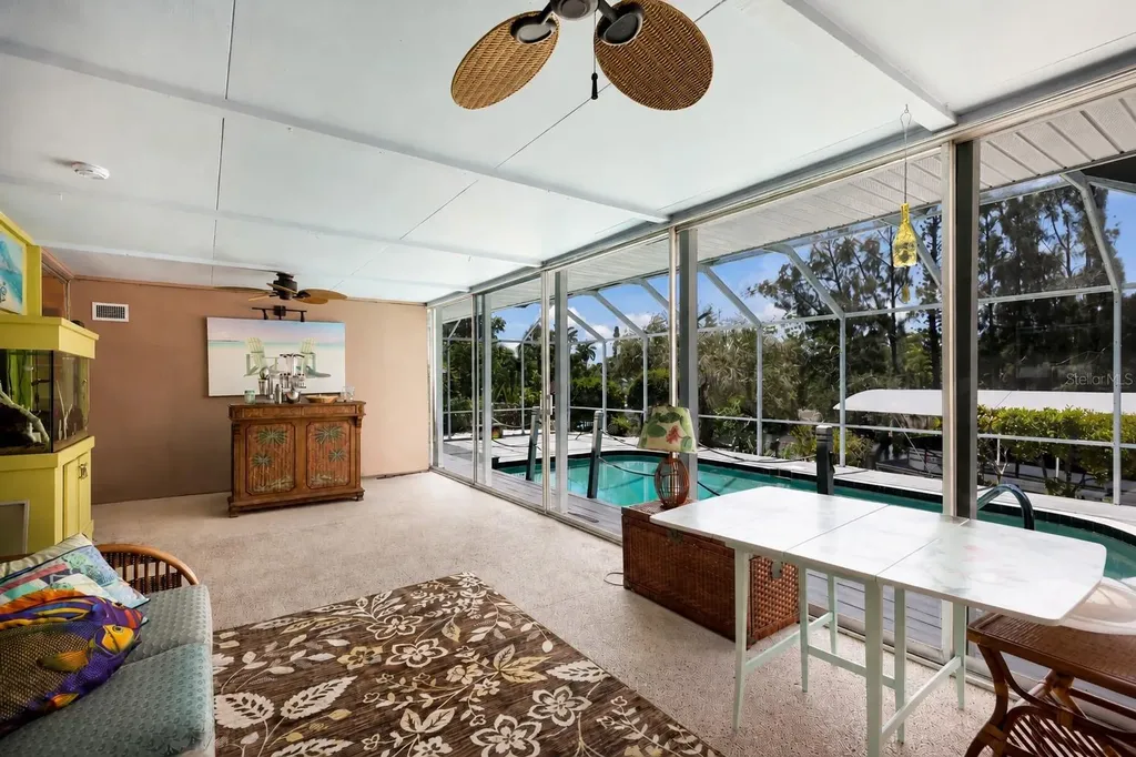 311 Magellan Drive Sarasota FL 34243