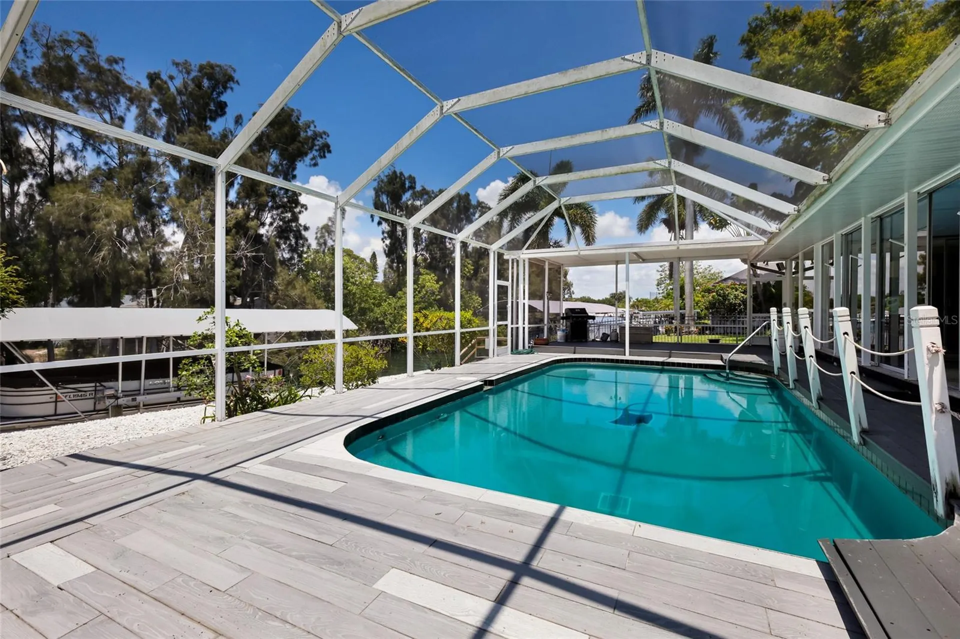311 Magellan Drive Sarasota FL 34243