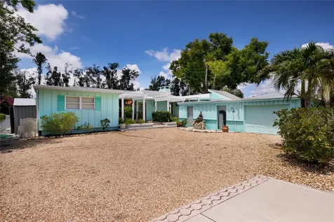 311 Magellan Drive Sarasota FL 34243