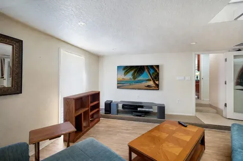 311 Magellan Drive Sarasota FL 34243