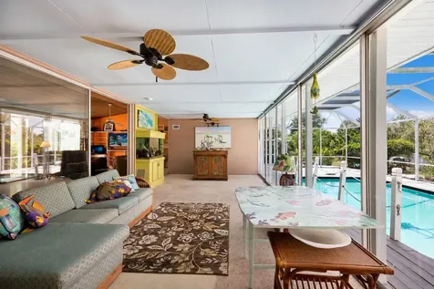 311 Magellan Drive Sarasota FL 34243