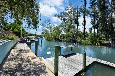 311 Magellan Drive Sarasota FL 34243