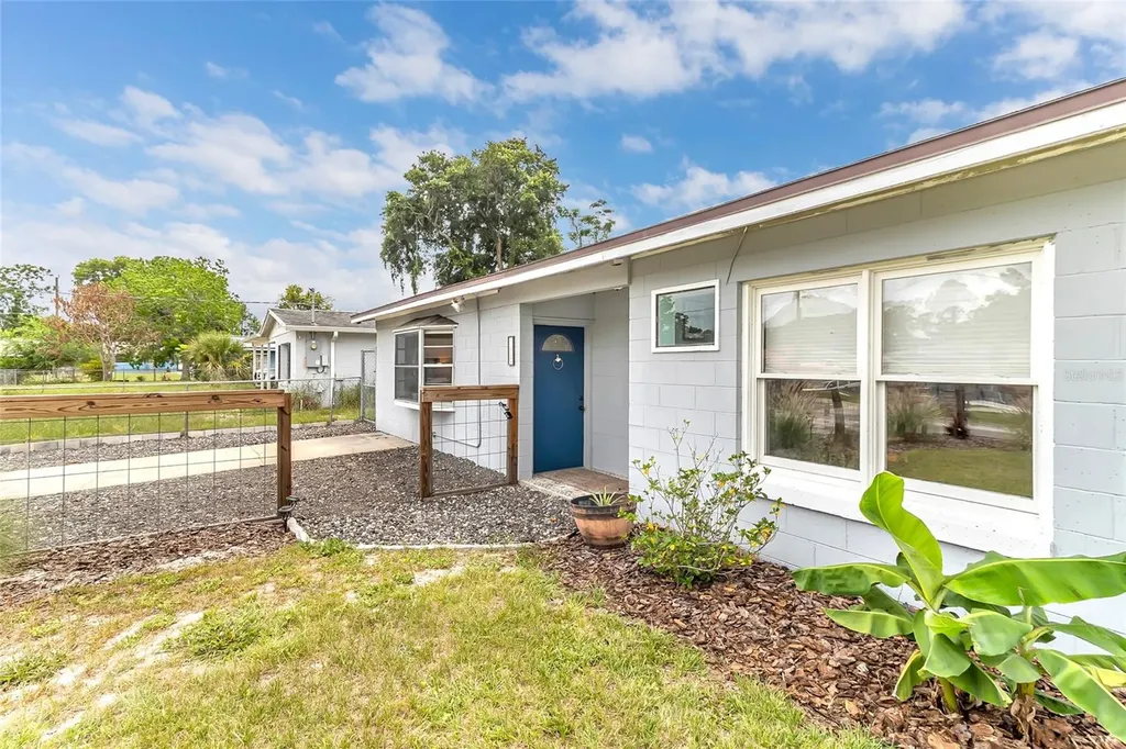 855 Pearl Drive Mount Dora FL 32757