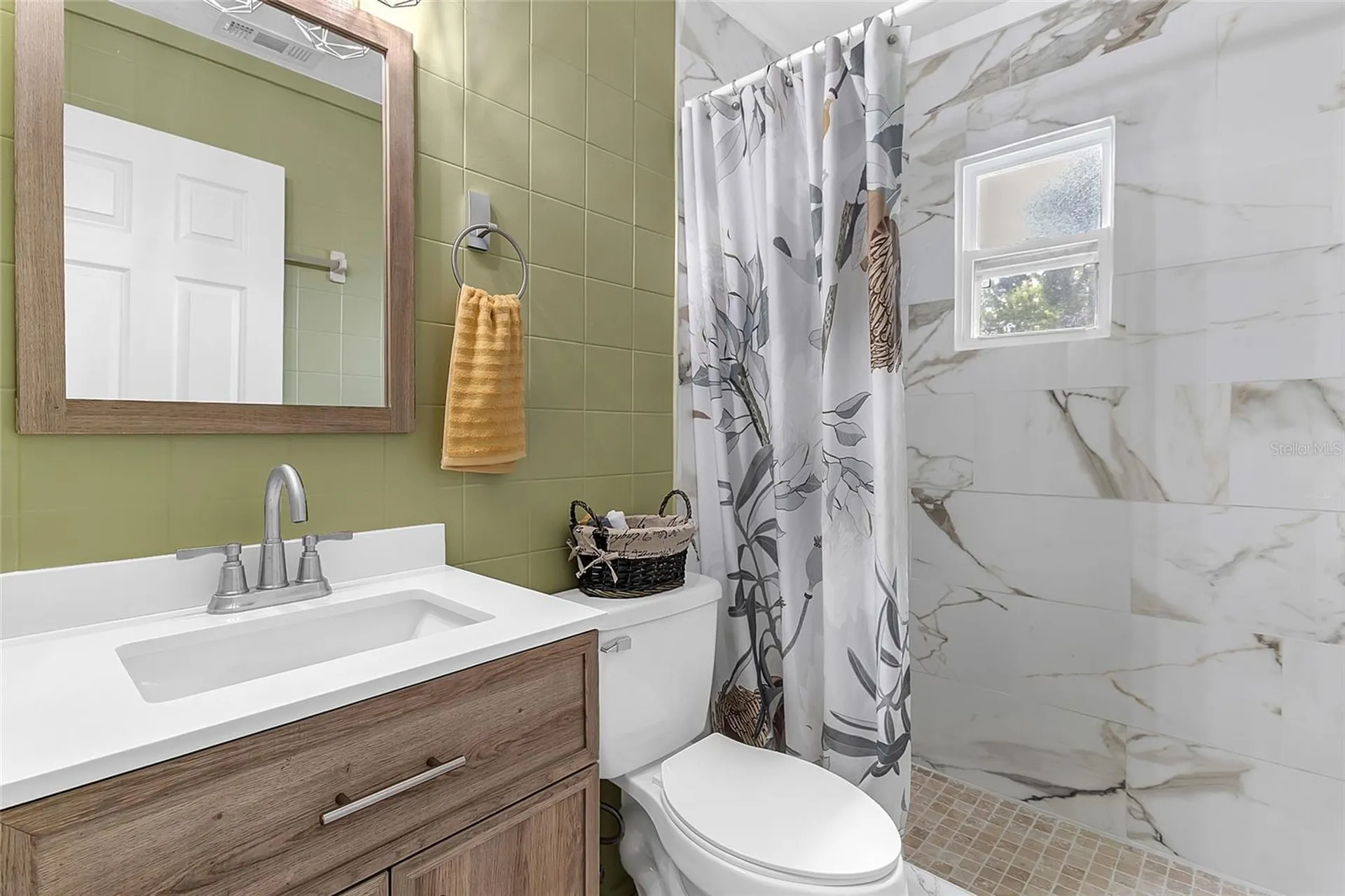 855 Pearl Drive Mount Dora FL 32757