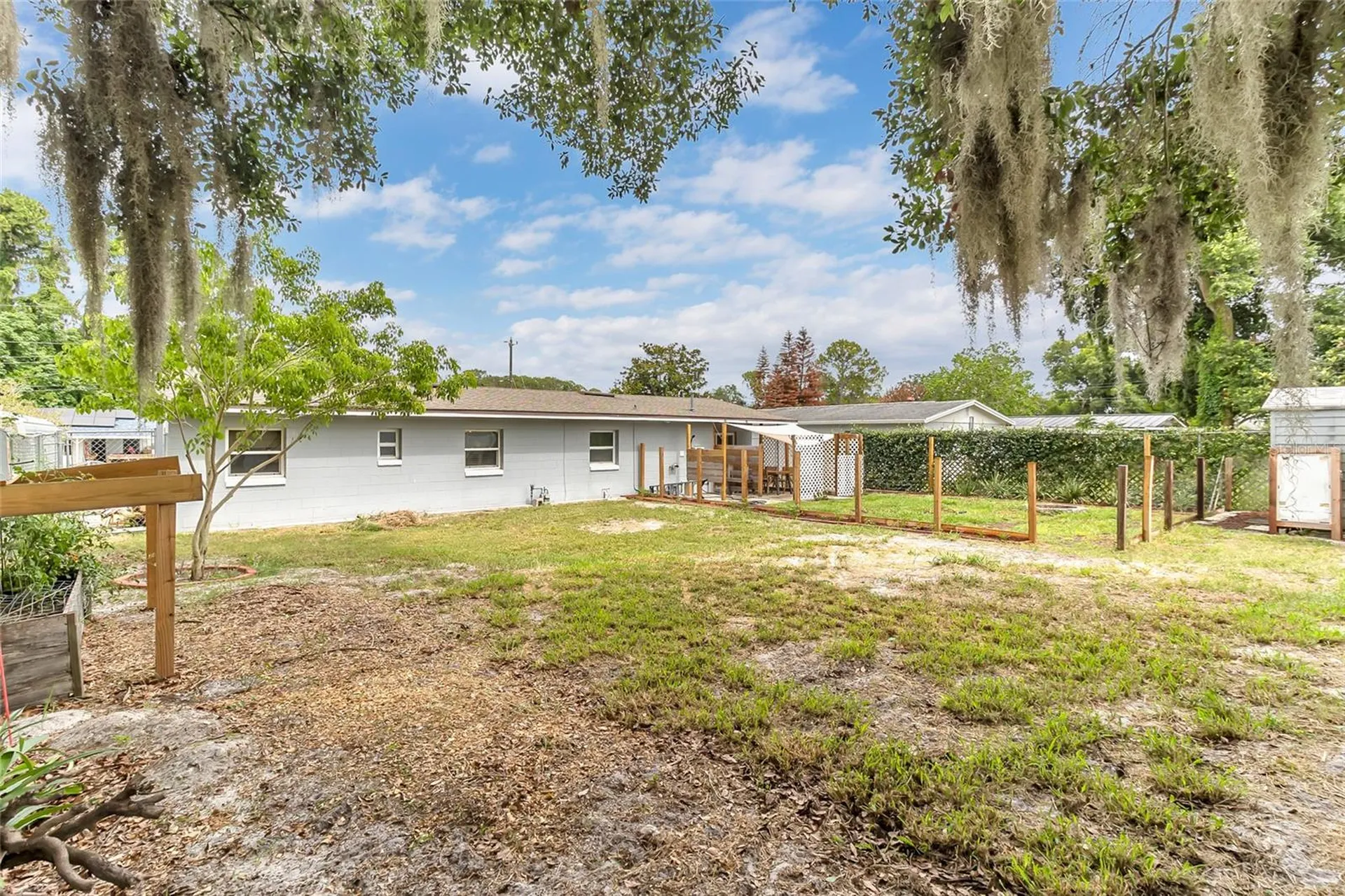 855 Pearl Drive Mount Dora FL 32757