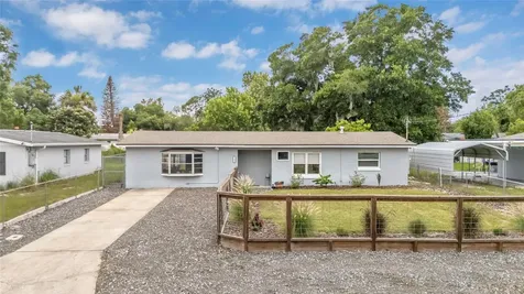 855 Pearl Drive Mount Dora FL 32757