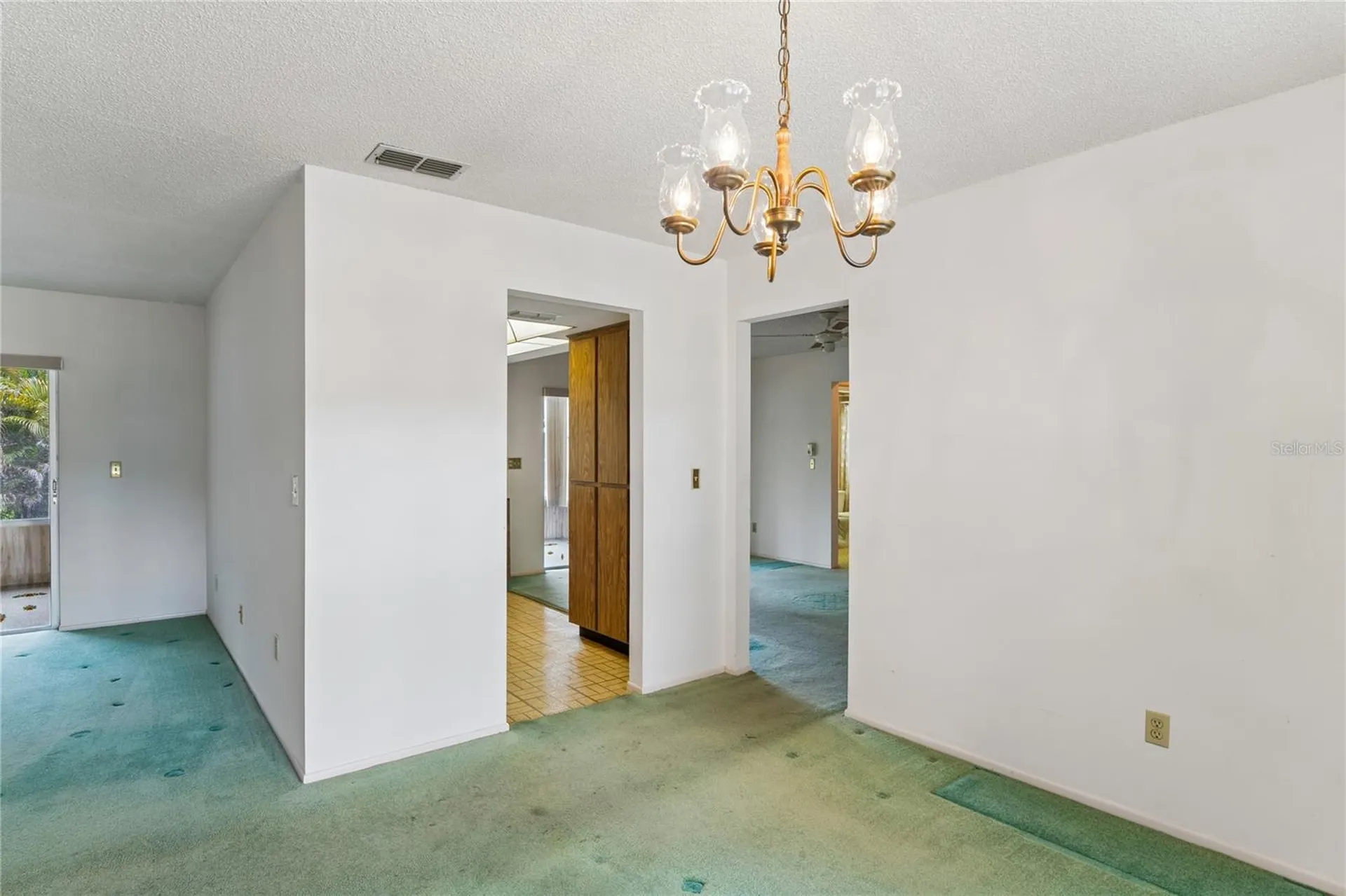 1603 Glengarry Drive Palm Harbor FL 34684