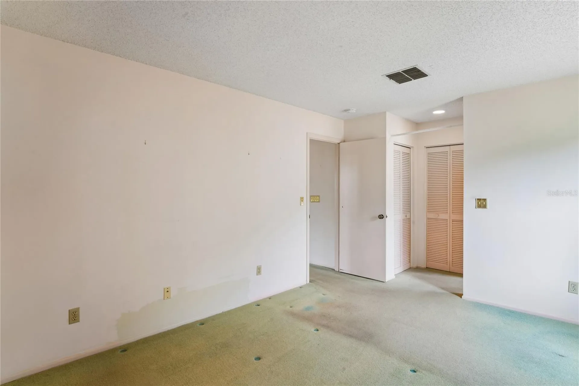 1603 Glengarry Drive Palm Harbor FL 34684
