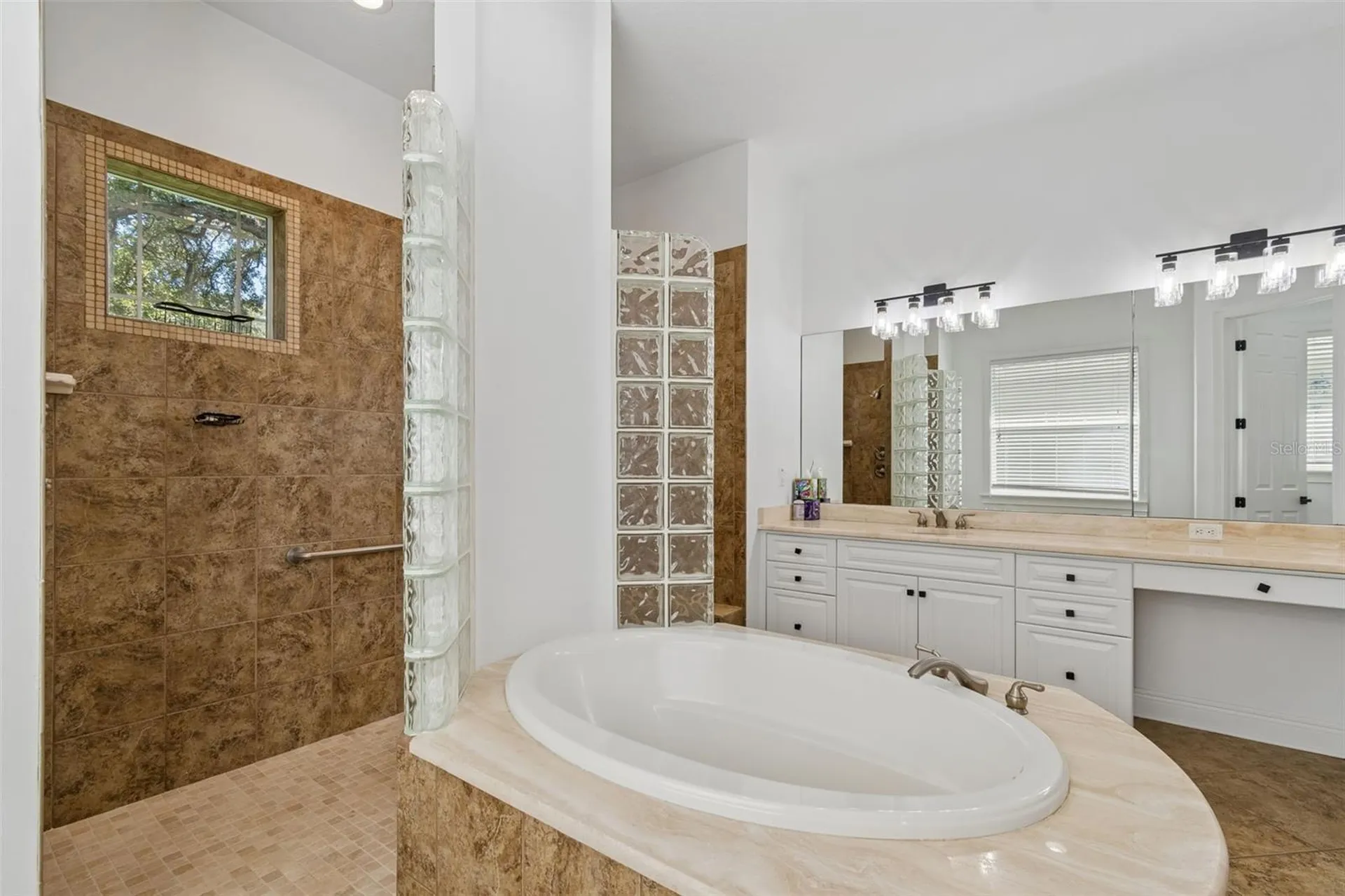 2107 Carroll Landing Drive Tampa FL 33612
