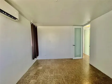 Urb. Villa Fontana Via 21 Carolina PR 00983