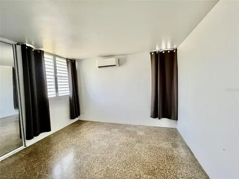 Urb. Villa Fontana Via 21 Carolina PR 00983