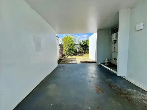 Urb. Villa Fontana Via 21 Carolina PR 00983
