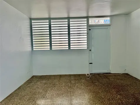 Urb. Villa Fontana Via 21 Carolina PR 00983