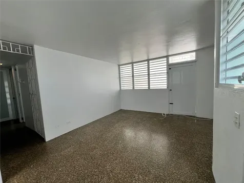 Urb. Villa Fontana Via 21 Carolina PR 00983