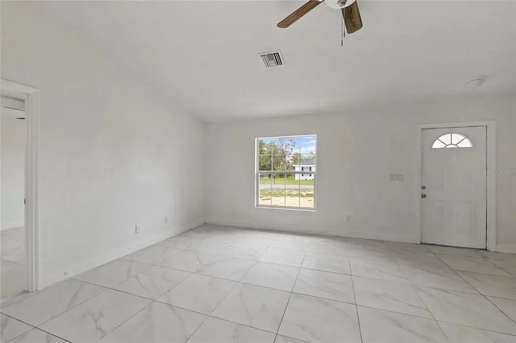 107 Elba Drive NE Lake Placid FL 33852